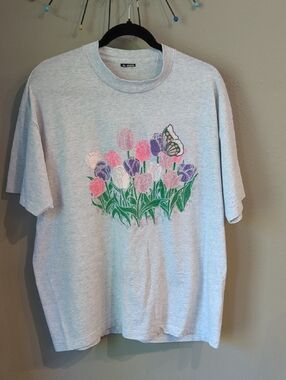 Spring Fairy Tulips Butterflies Garden Fairy Printed Vtg Heathered XL T-shirt